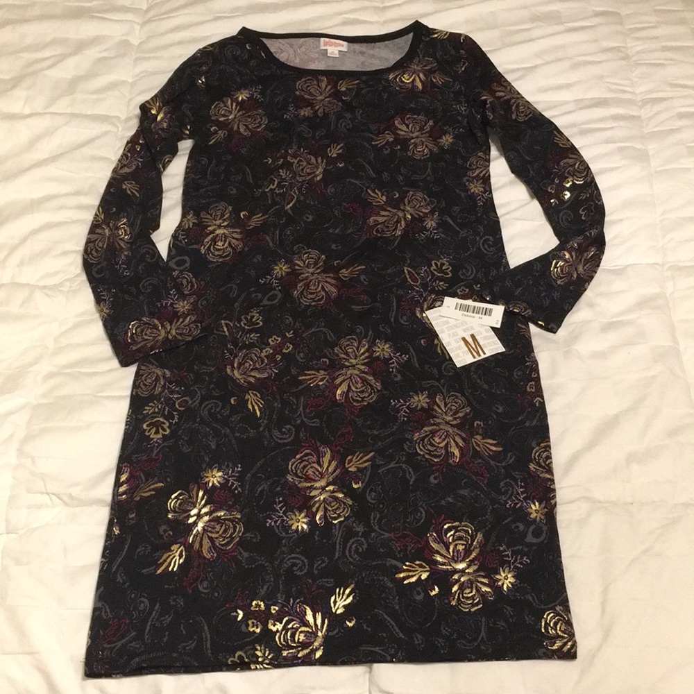 Lularoe elegant Debbie-size Medium, NWT